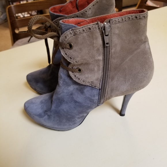 Buffalo London...Suede Blue/Grey and Taupe Booties - Picture 5 of 7